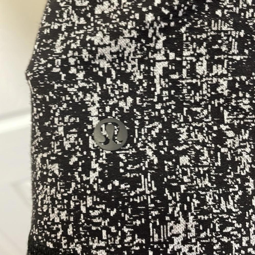 Lululemon - Athletic Define Jacket - Black / Whit… - image 6